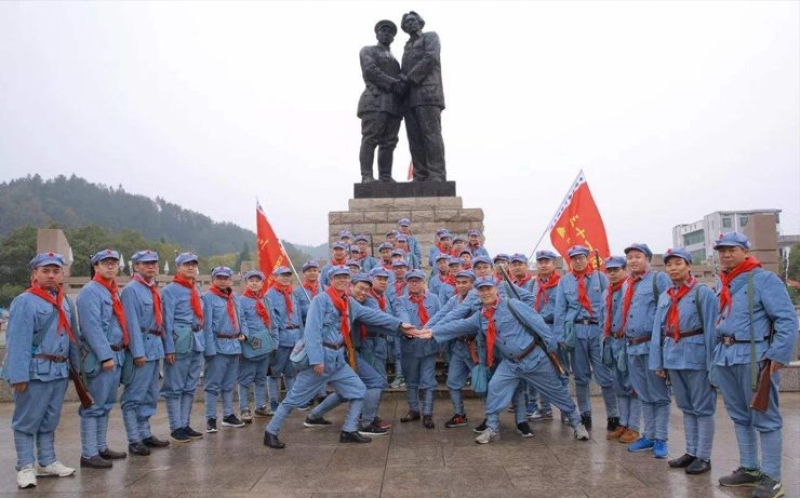 2018甘肅高校紅色之旅---（弘揚(yáng)會(huì)師精神 傳承紅色基因）